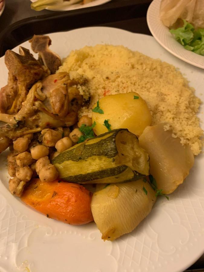 Fh Confort Hotel Orleans Co'Met מראה חיצוני תמונה